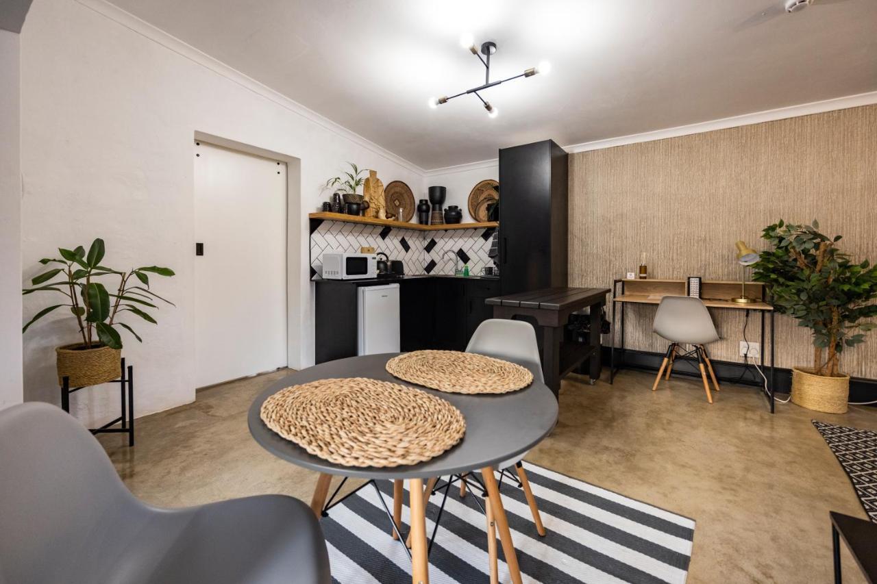 Fever Tree Guesthouse Hillcrest Εξωτερικό φωτογραφία